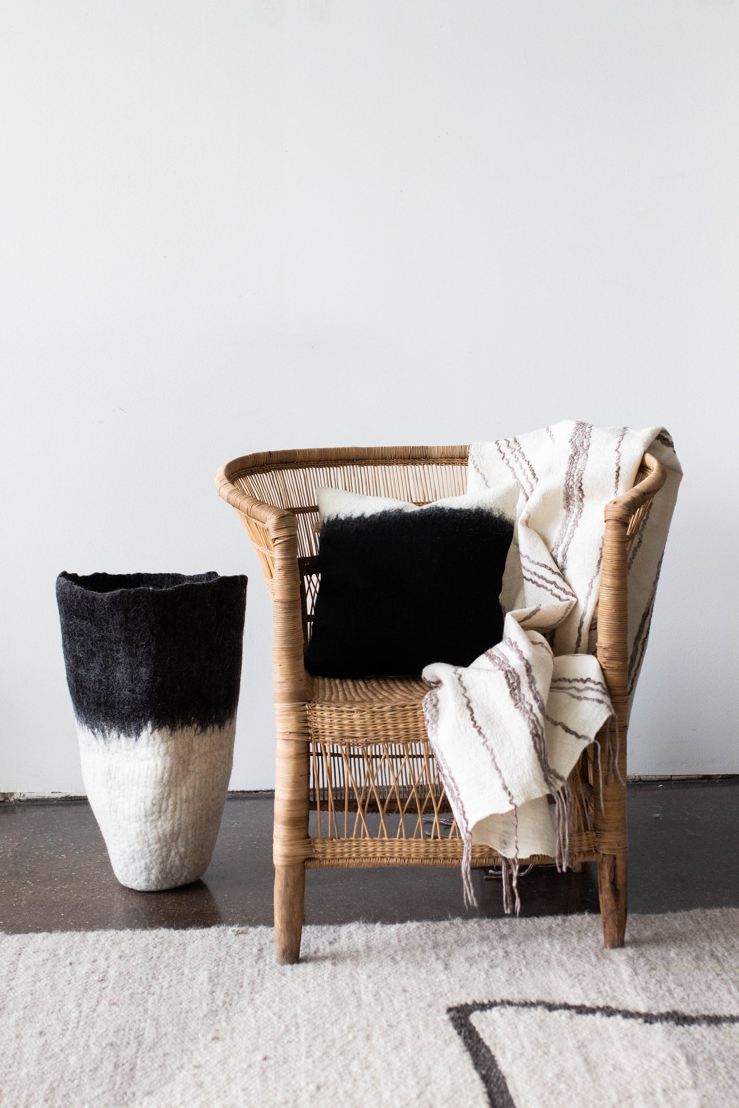 Eclipse Black & White Wool Floor Vase - The Leafy Branch