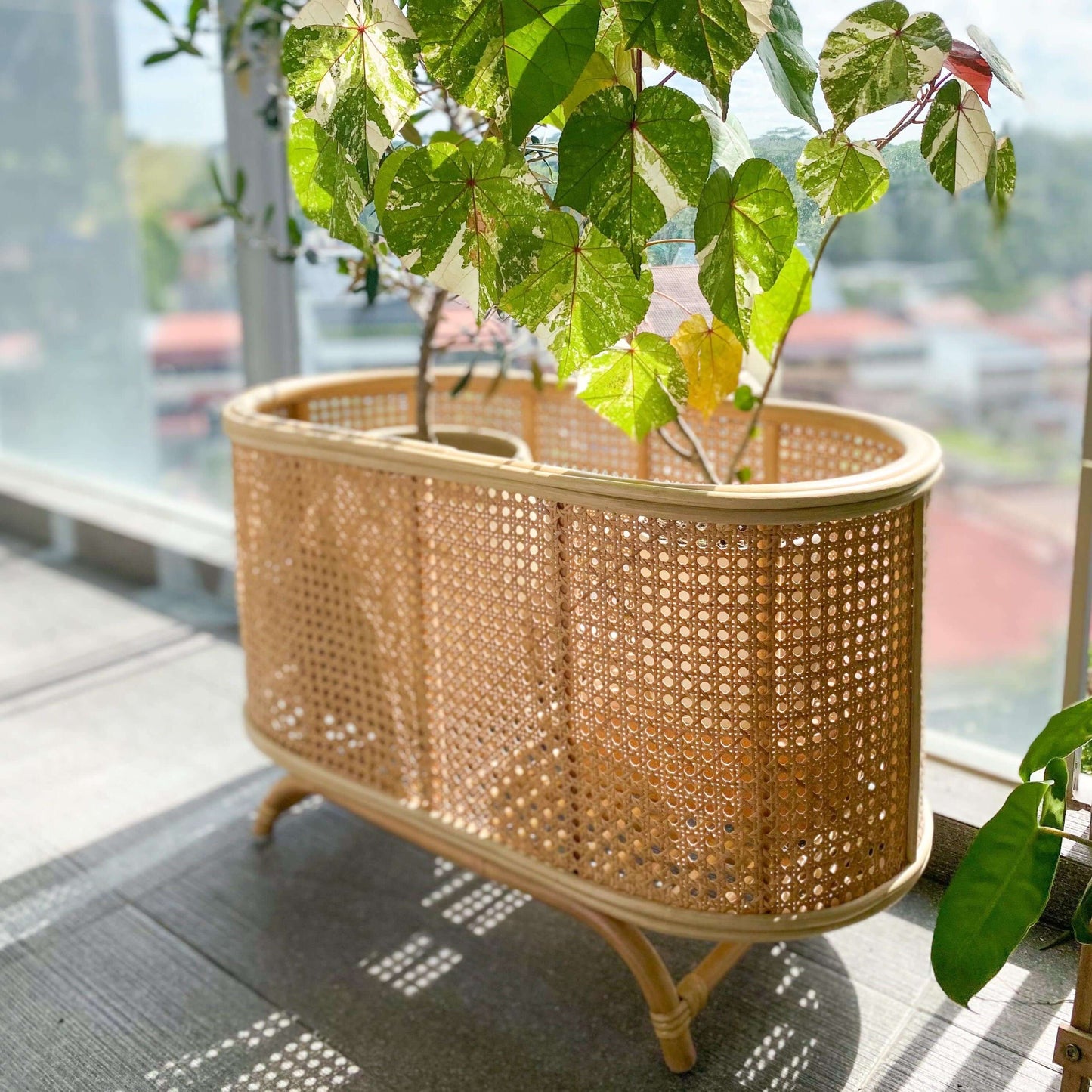 Isle Wicker Plant Stand - The Leafy Branch