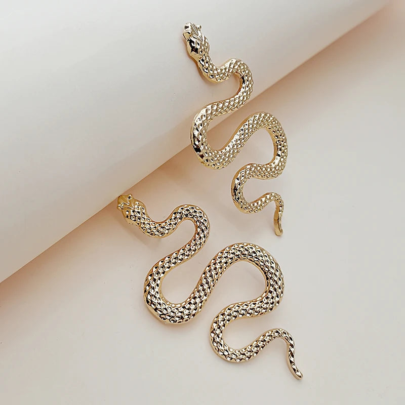Sliver Earrings - The Leafy Branch