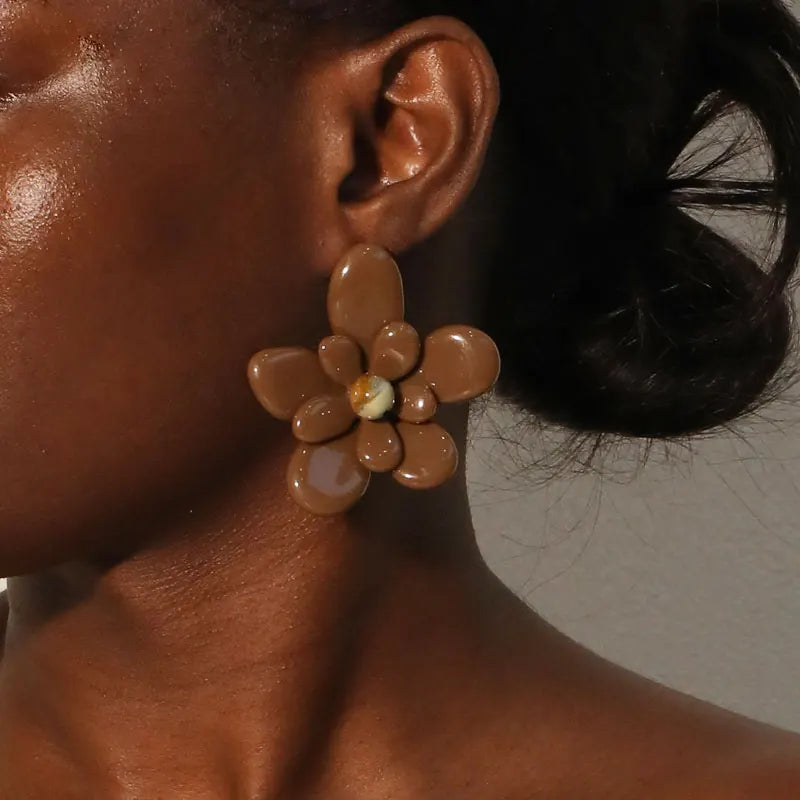 Gracie Floral Earrings - The Leafy Branch