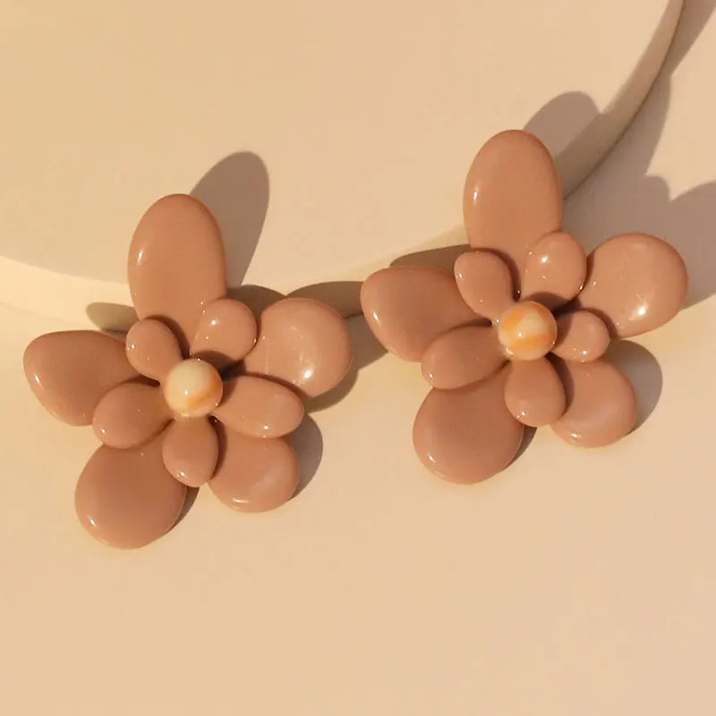 Gracie Floral Earrings - The Leafy Branch