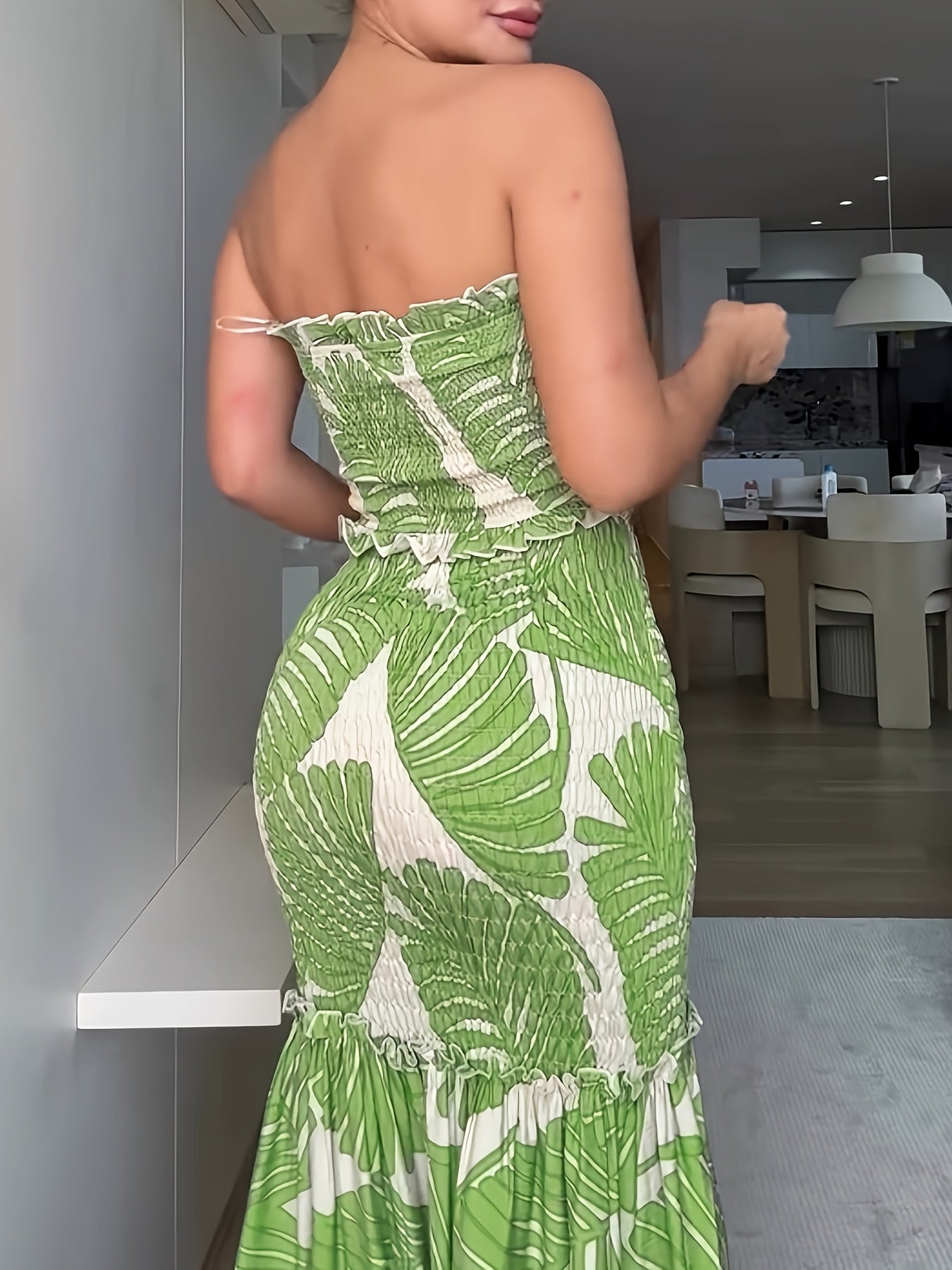 Sarni Monstera Dress - The Leafy Branch
