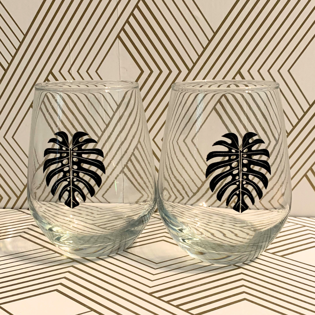 Monstera Wine Glass