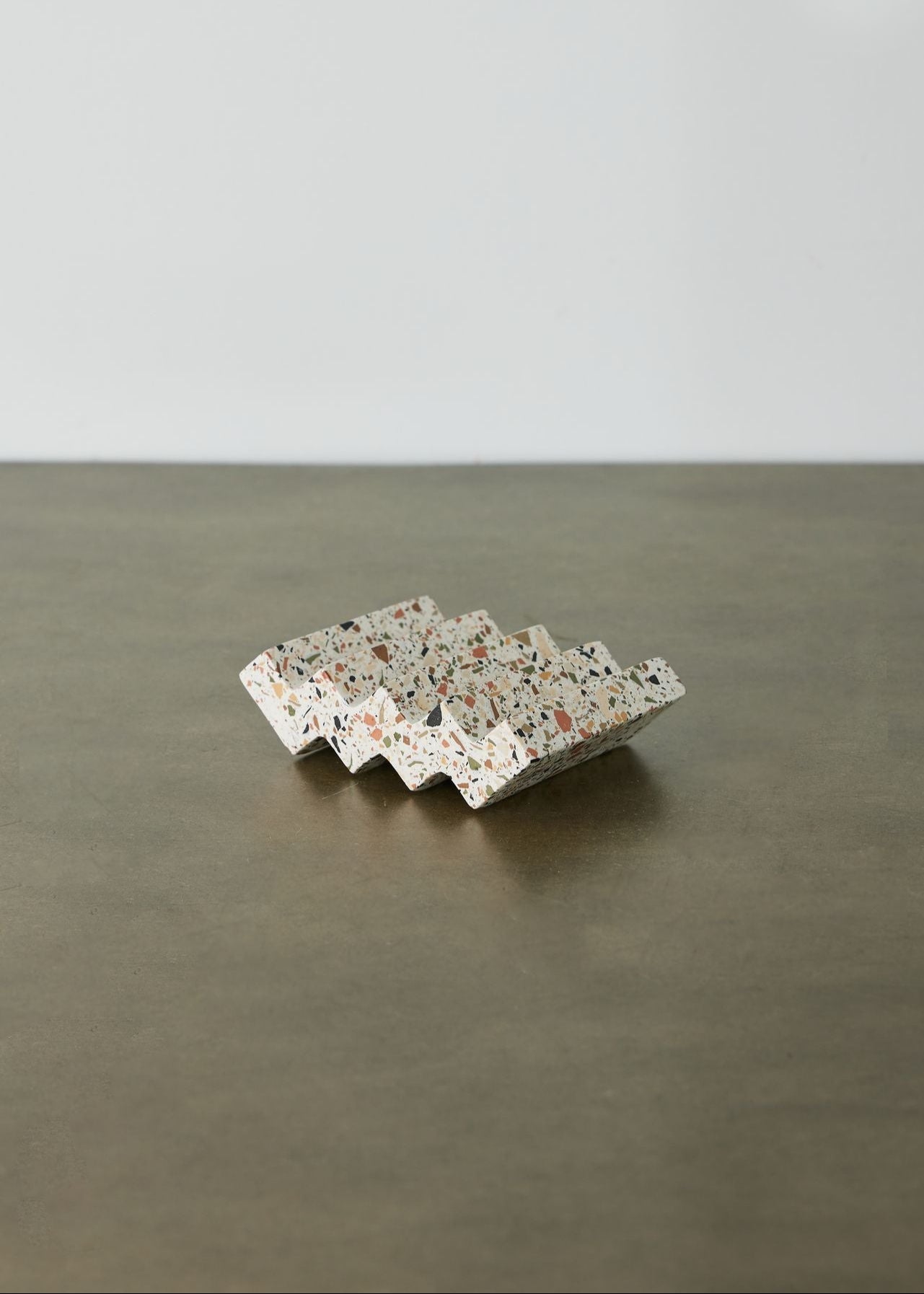 Zig-Zag Neutral Terrazzo Soap Dish - The Leafy Branch