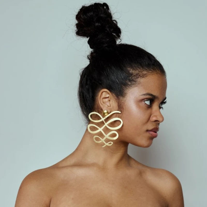 Clarissa Earrings - The Leafy Branch