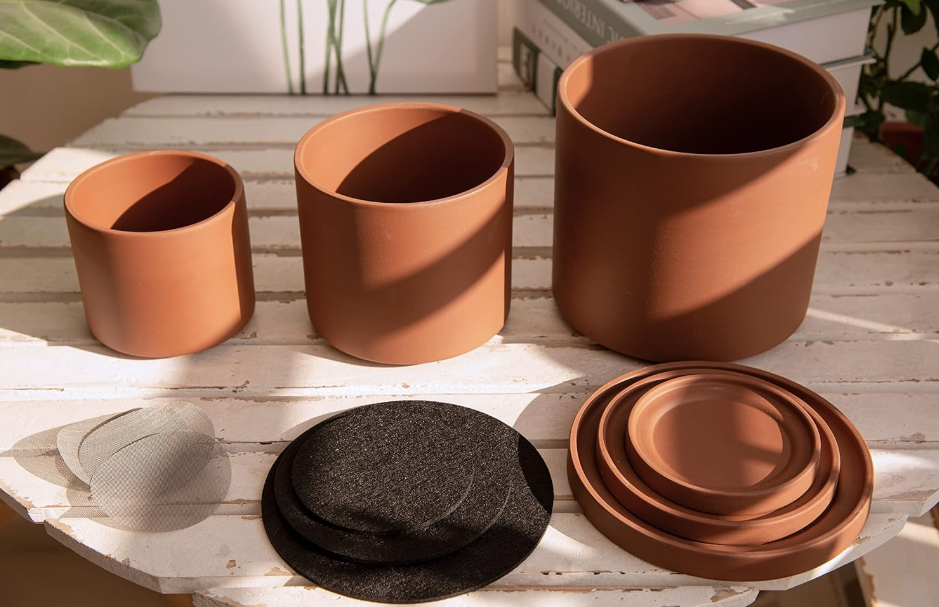Chloe Terracotta Planter