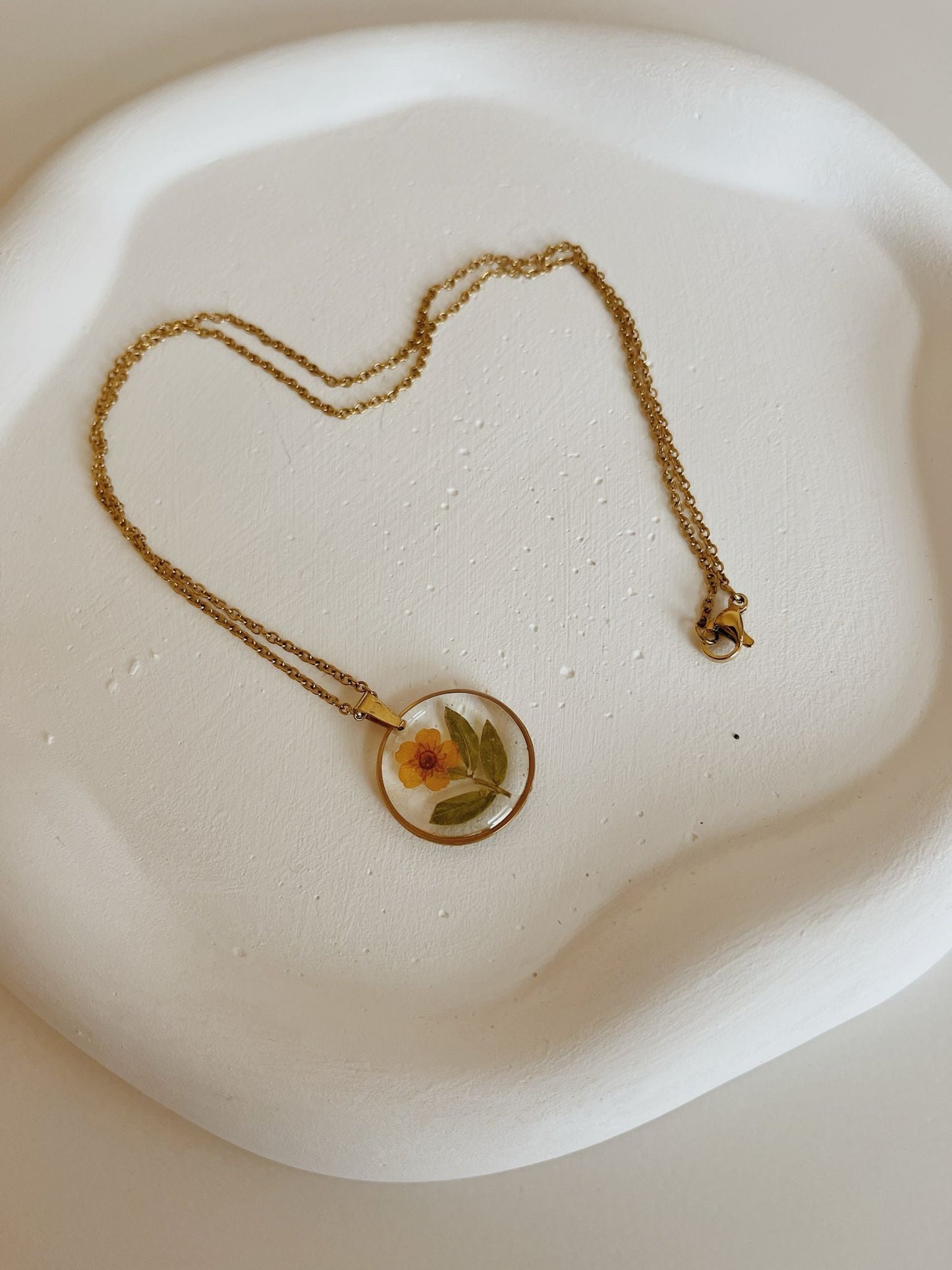 Wildflower Gold Pendant Necklace